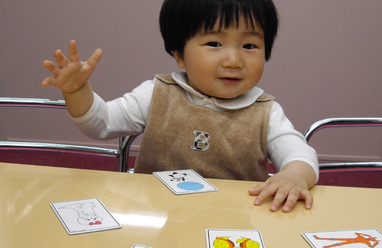 2歳頃から早期に始める右脳教育で可能性を広げる | 新宿区の音楽教室なら楽しく学びの土台を育てる木下音感楽院